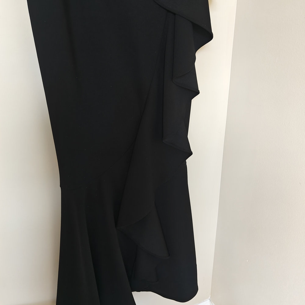 Betsy & Adam Ruffle Black Dress. - Picture 10 of 16